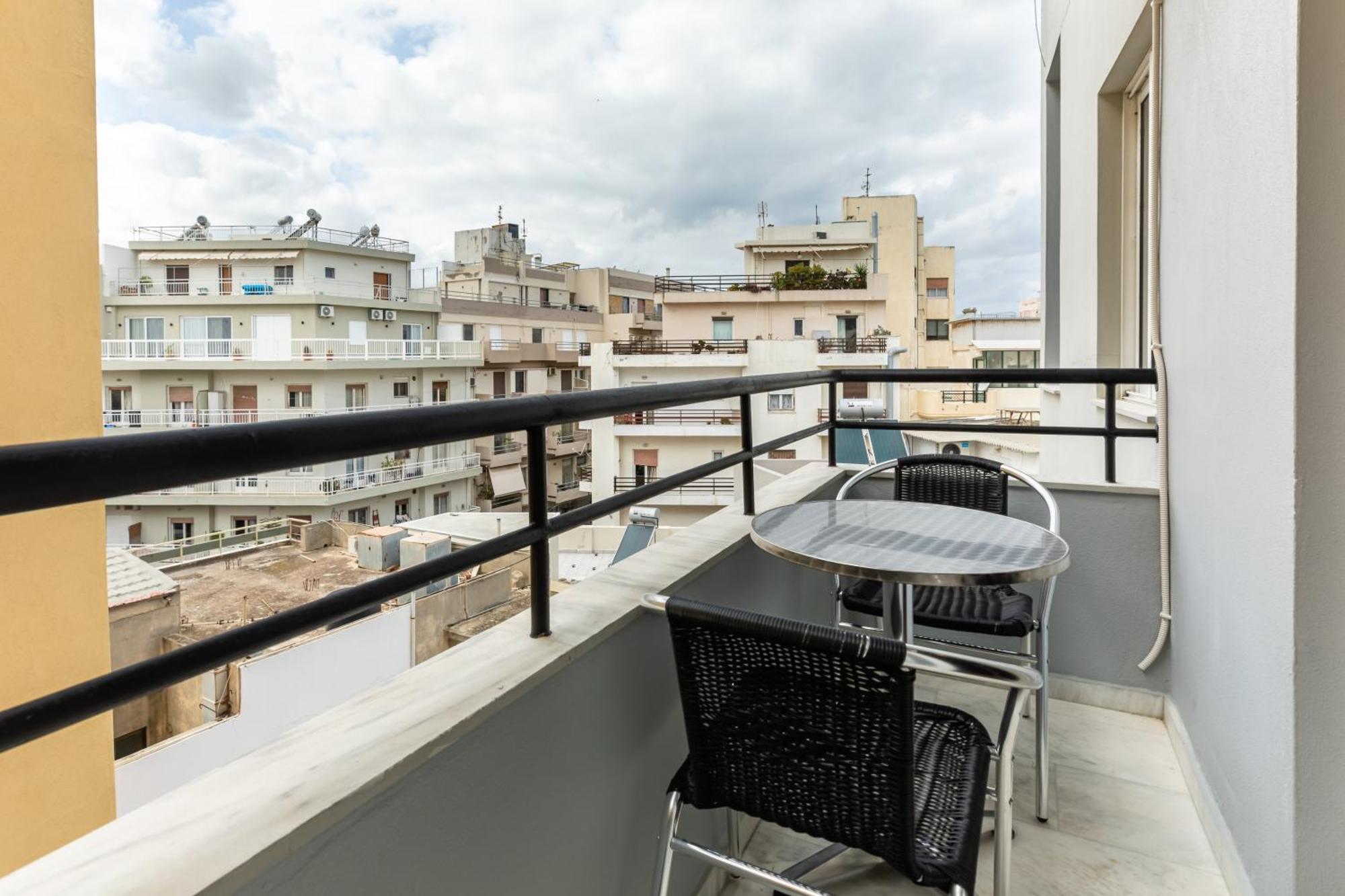 City Heart Apartments Heraklion  ภายนอก รูปภาพ